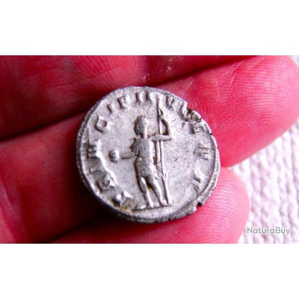 TRES BELLE MONNAIE ANTIQUE ROMAINE DE QUALITE: ANTONINIEN DE BILLON - DE PHILIPPE 1er- 4,66grs -TTB