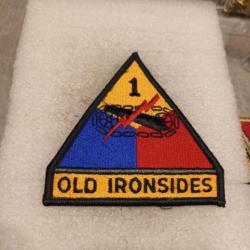 Patch armée us 1ST ARMORED DIVISION +TAB OLD IRONSIDE ORIGINAL