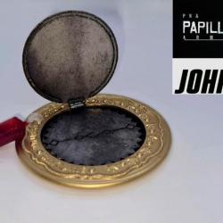 RÉDUCTION MAX! PNA JOHN WICK PACTE DE SANG EFFET GOLD + CAPSULE DE FAUX SANG POUR LE CINEMA.