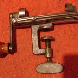 Sertisseur calibre 16 Manufacture d'armes de Saint Etienne première série de ce modèle