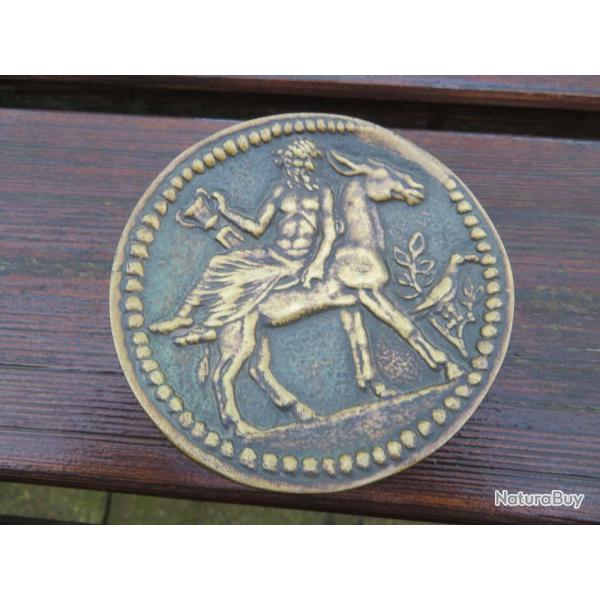 Ancien Vide-Poche/Coupelle Bronze  patine verte dcor antique Dionysos - Max Le Verrier (Vers 1920)