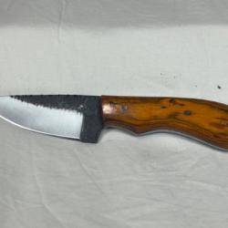 Couteau à dépecer forgé 18cm brut CHASSE24