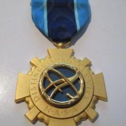 Distinguished Service Medal NASA