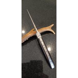 Couteau Laguiole pliant 12cm en ébène artisanale