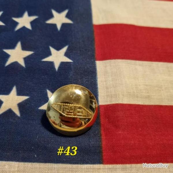 #43 collar us post ww2 Armored forces