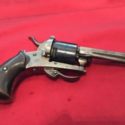 Revolver à Broche THE DEFENDER AMERICAN MODEL OF 1878