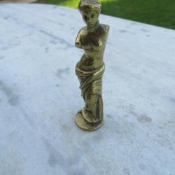 VINTAGE - Ancienne statuette en bronze à patine doré "La vénus de Milo" (XXé)