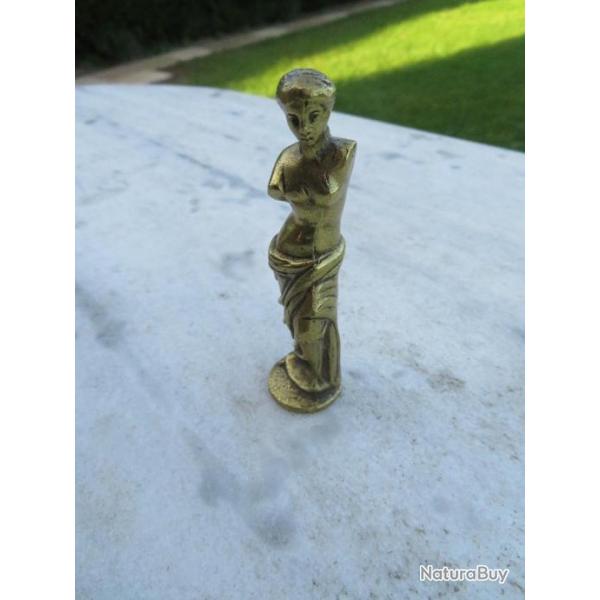 VINTAGE - Ancienne statuette en bronze  patine dor "La vnus de Milo" (XX)