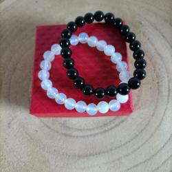 2 bracelets perles 8 mm en pierres naturelles Opaline / Obsidienne( promo de Noel ) )