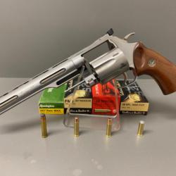DAN WESSON modèle 40 calibre 357 MAXIMUM Canon de 8'' pouvant tirer les 4 sortes de calibre
