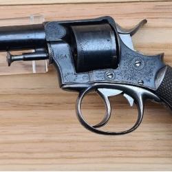 Très beau revolver Webley RIC (Royal Irish Constable), 1er type, calibre 38 S&W, catégorie D