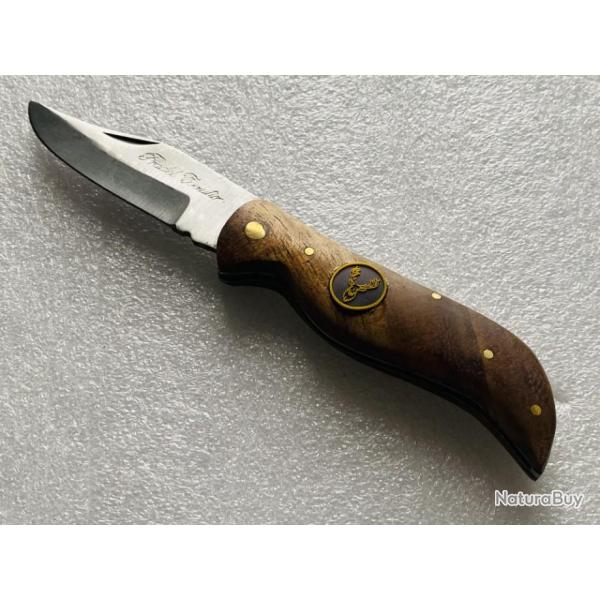 Couteau de poche avec manche bois de palissandre et motif cerf.