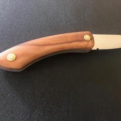 Couteau artisanal Le Garenne® pliant à friction lame 8cm inox Z40C13 Manche pommier