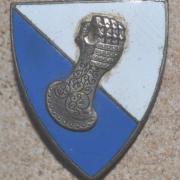 3° Régiment de Hussards , émail,dos guilloché,une pastille Drago