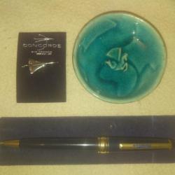 Lot Air France - cendrier, stylo, pin's concorde.
