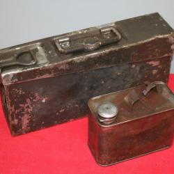 Boîte à munitions originale allemande Wehrmacht MG34/42 en aluminium 1938 avec bidon d'huile. Marque