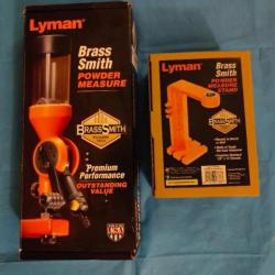 Doseuse Lyman Brass Smith avec son pied d'origine Lyman Brass Smith Powder Mesure Stand état neuf