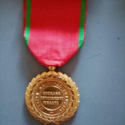 Vente médaille d'or du merite national français
