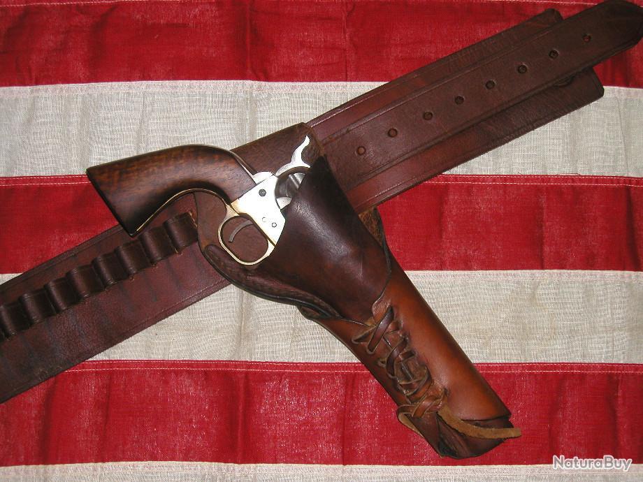 ANCIEN HOLSTER CROSS DRAW DE MARQUE GIL HOLSTER M 38 N 10 CUIR SOUPLE MARRON A LACETS Etuis Holsters Fontes 11296268