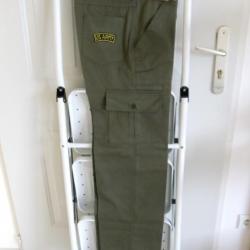 Pantalon militaire ancien " US ARMY" neuf.