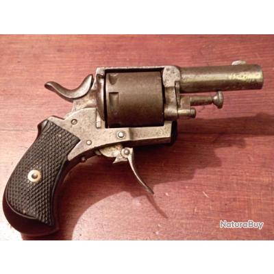 Bull -Dog THE BRITISH BULL DOG en 320 - Revolvers bulldog et velodog ...