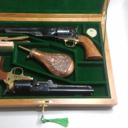 Vend coffret double Colt 1851,1860 etc...