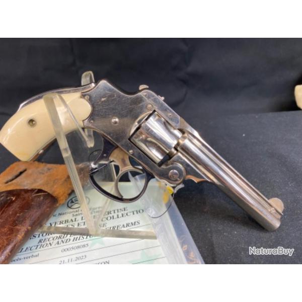 smith and wesson hamerless first modele