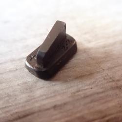 Guidon pour K31 ou ZFK55. Taille +    Largeur 2.2  Hauteur : 6,9 mm