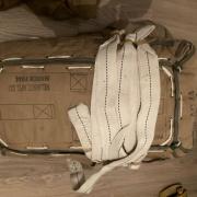 Kit de survie militaire noir corde Parachute - Achat vente pas cher Surplus  militaire