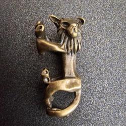 pendentif lion   5 x 2.5 cm couleur bronze idee cadeau enchères
