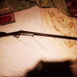 Fusil de chasse ancien à broches