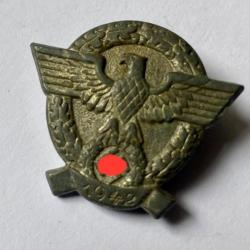 Badge allemand 1942  journée de la Police ww2 numéro 2