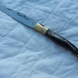 petit couteau Laguiole Bougna longueur 22 cm - manche corne noire