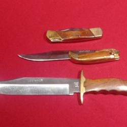 Lot de 3 couteaux de marque léopard avec etuis , Bowie, dague pliante et  couteau pliant
