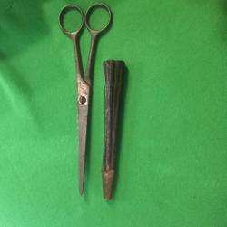 Ancienne paire de ciseaux PRADEL en acier   pour coiffure ou couture ...