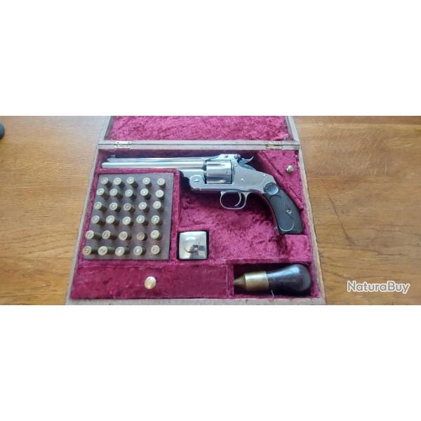 SMITH & WESSON N3  AUTHENTIQUE ET RARE mod TARGET cal 38-44 ET SON COFFRET DE TIR.