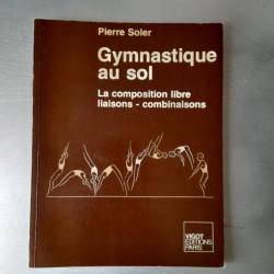 Gymnastique au sol Composition libre / liaisons-combinaisons