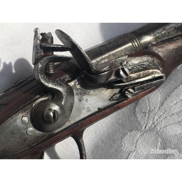 PISTOLET  SILEX  (vers 1770)