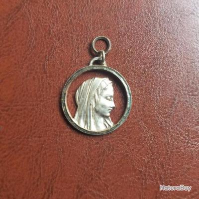 Médaille Religieuse Ancienne - Type Reliquaire, Occasion