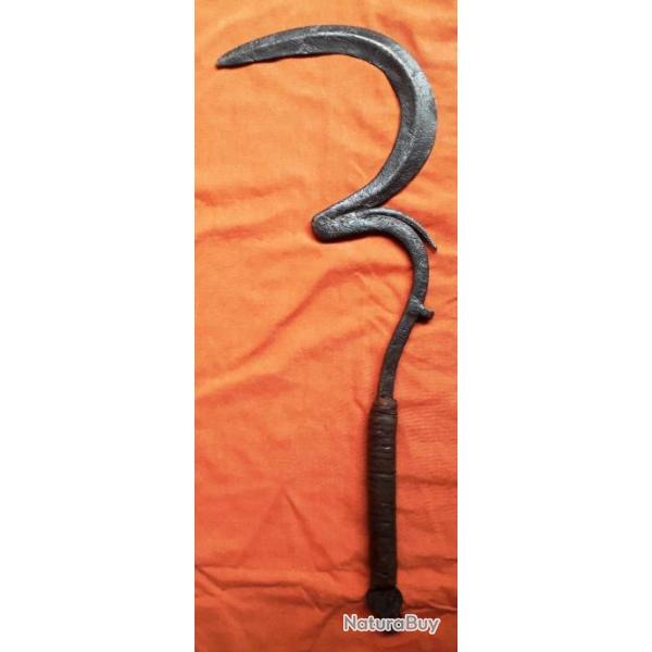 Trs Ancien Couteau de Lancer SENGESE MAFA MATAKAM - CAMEROUN -  ge estim : 1850 / 1900
