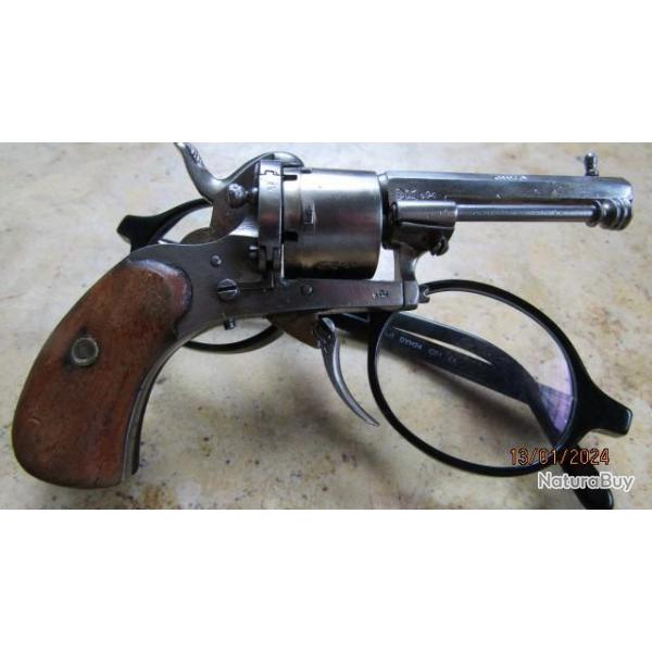 mini revolver puppy Lefaucheux 5.5mm  broche fonctionnement plus que TB Belges armurier Paris