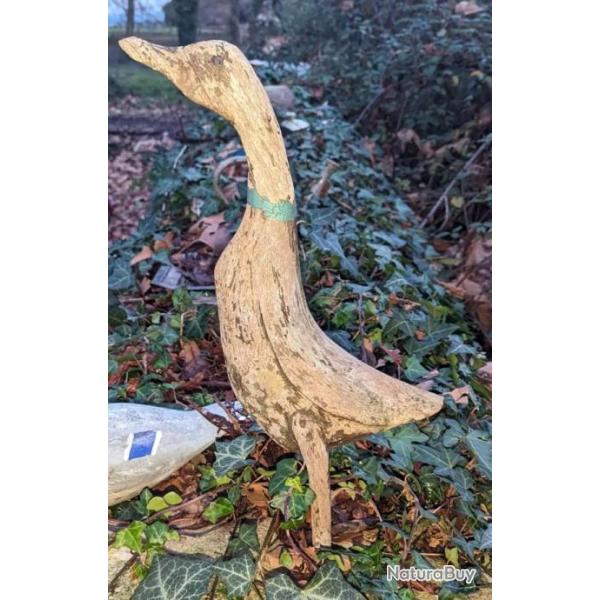tonnant appeau canard XIXME en bois sculpt retrouv dans une ferme de Chalosse
