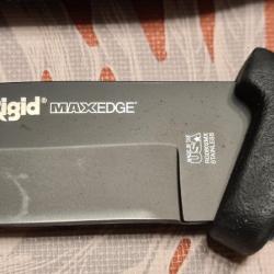 Couteau de chasse ou de camp RIGID USA