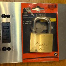 GROS CADENAS ANCIEN MACH 2- 55 = 18ANS - POUR COLLECTION OU FONCTION = 2 CLEES-FTH -THIRARD-HARDENED