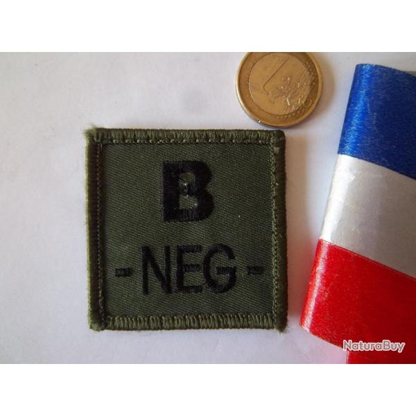 Insigne militaire groupe sanguin B-NEG-