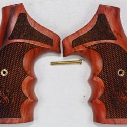 PLAQUETTES POUR S&W CARCASSE N SQUARE BUTT