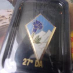 insigne militaire  27 eme DA