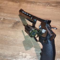 Revolver Dan Wesson 6"