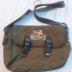 MUSETTE OLIVE "PIN-UP " MODELE 2