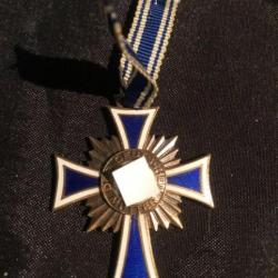 insigne medaille croix d'honneur de la mere der deutschen mutter manque le ruban